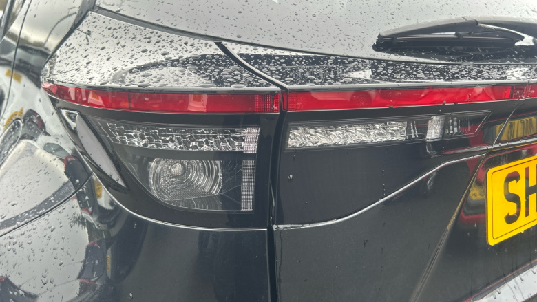 Toyota Yaris Cross 1.5 Hybrid Design 5dr CVT Hybrid Estate